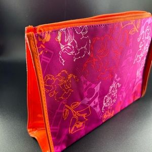 New makeup bag from Lancôme without tag